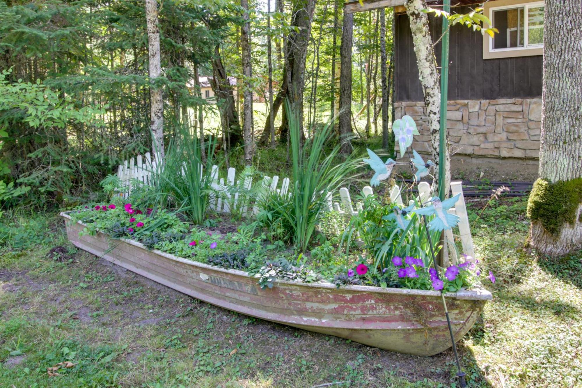 Lakefront Deer River Apt With Dock, Fire Pit And Patio Bagian luar foto